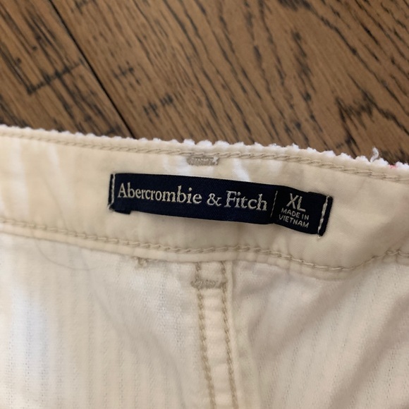 Abercrombie and Fitch corduroy skirt - Picture 4 of 4
